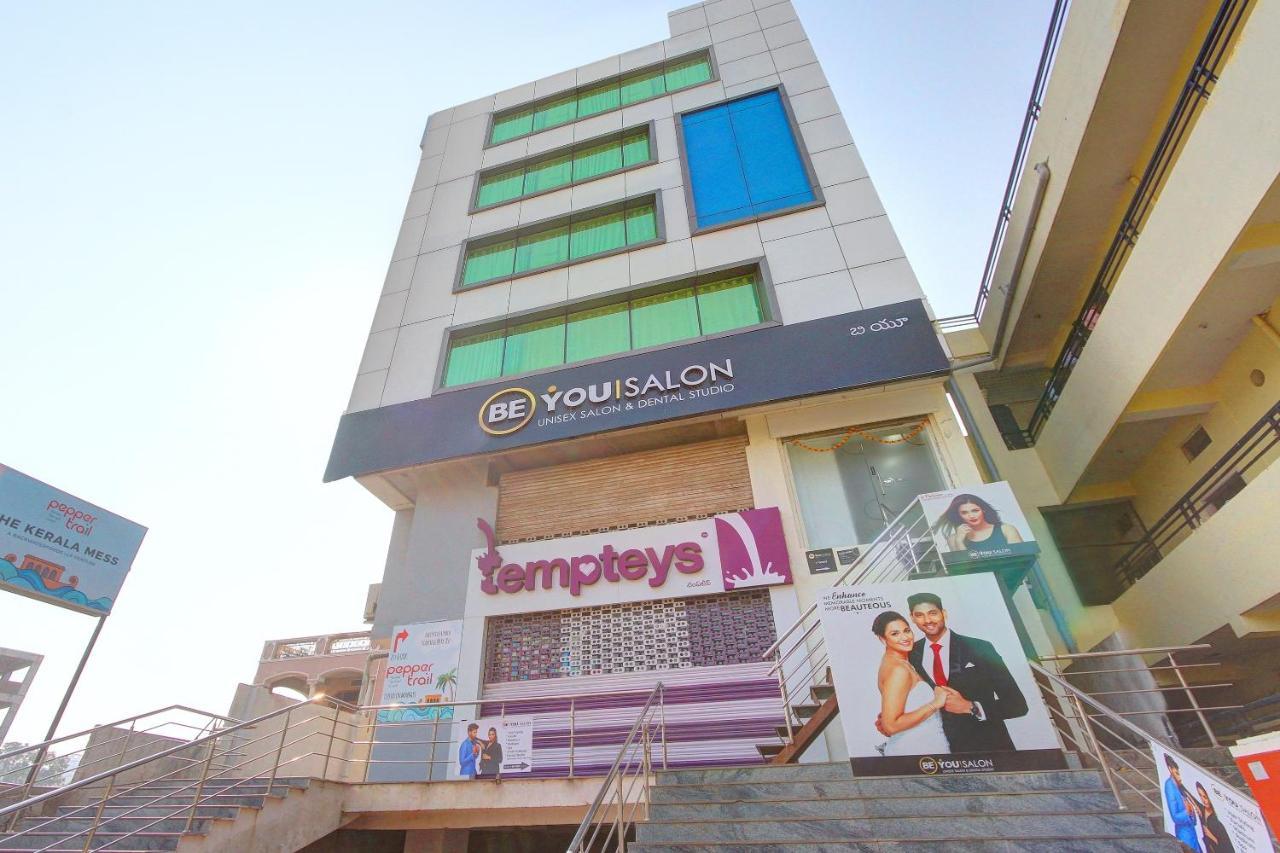 Oyo Flagship 7691 Kanha Boutique Hotel Hyderabad Exterior photo