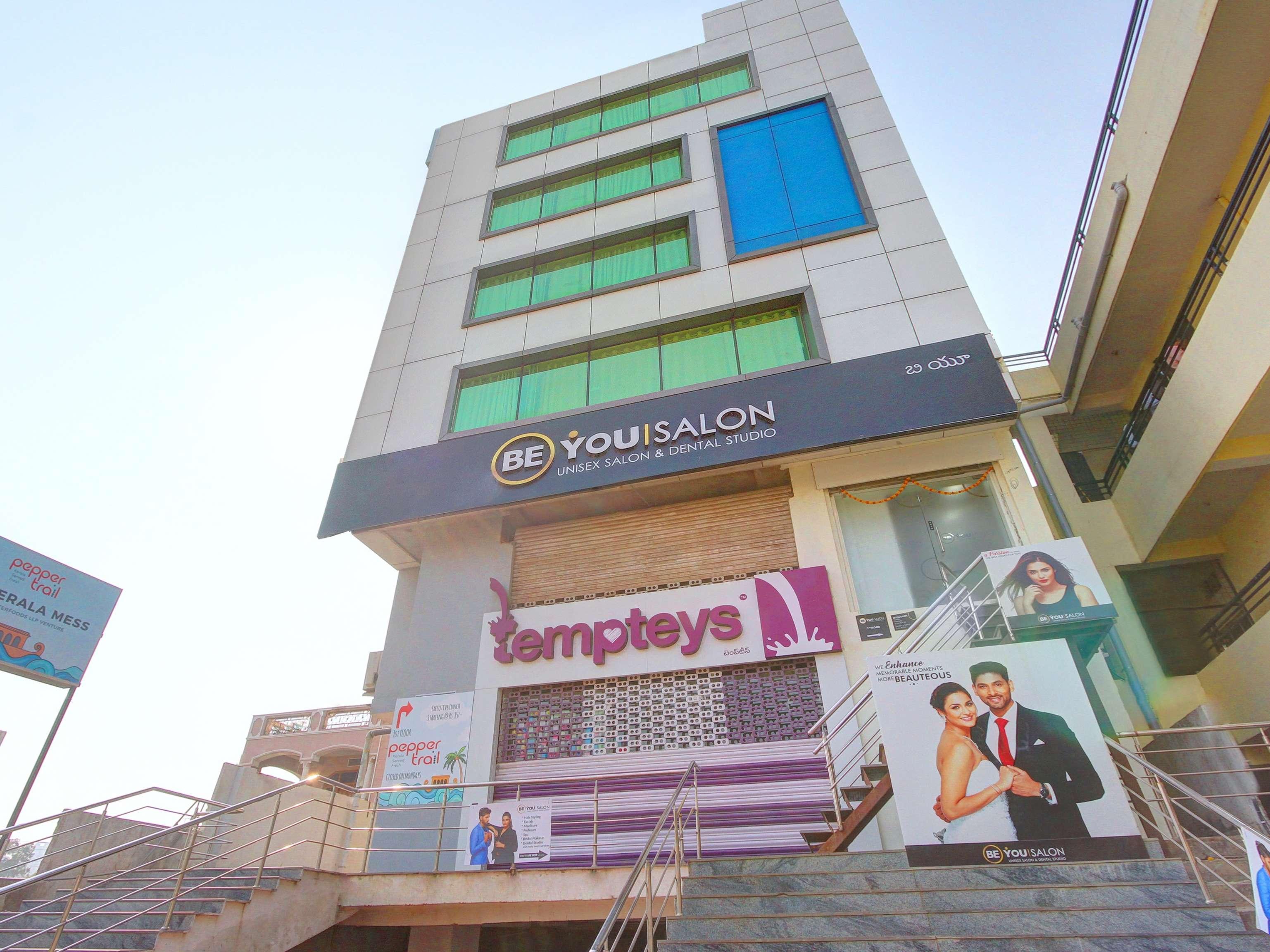 Oyo Flagship 7691 Kanha Boutique Hotel Hyderabad Exterior photo